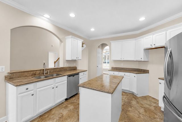 604 Summerbreeze Ln, Antioch, TN 37013