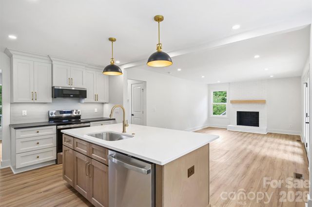 8029 Tifton Road, Charlotte, NC 28226