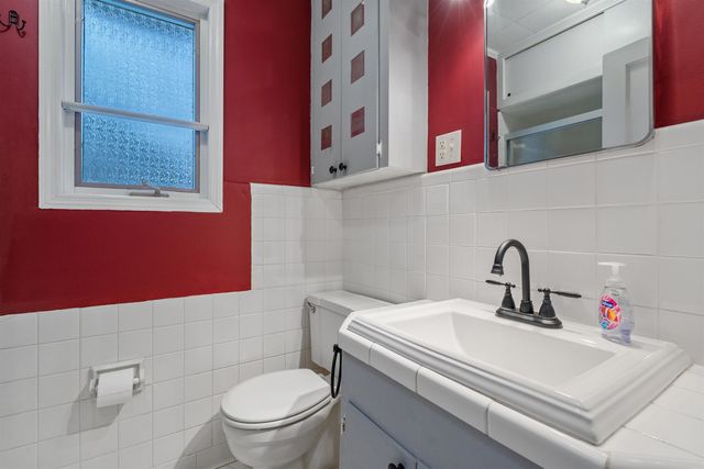 206 Magrath Ave., Conway, SC 29526