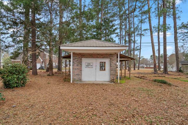 206 Magrath Ave., Conway, SC 29526