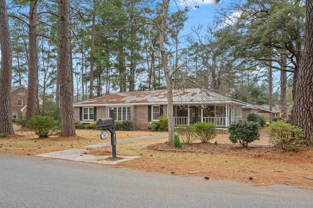 206 Magrath Ave., Conway, SC 29526