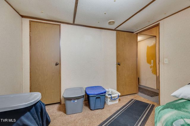 123 Starlight Drive, Elizabethton, TN 37643