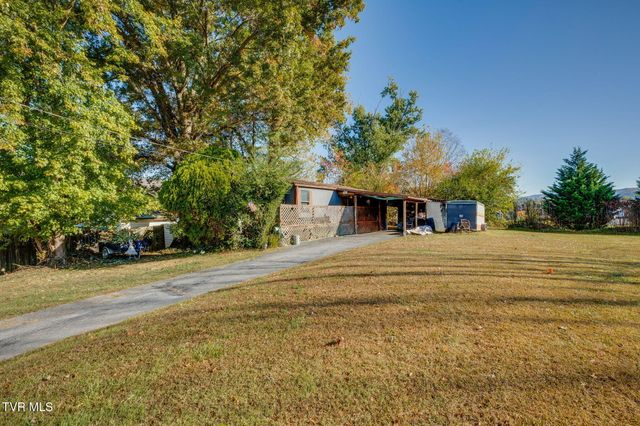 123 Starlight Drive, Elizabethton, TN 37643