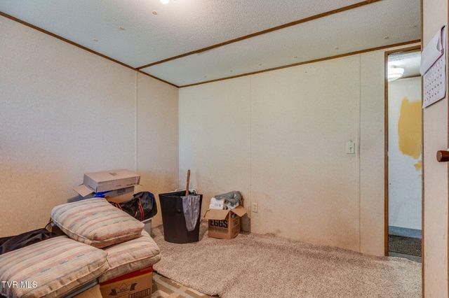 123 Starlight Drive, Elizabethton, TN 37643