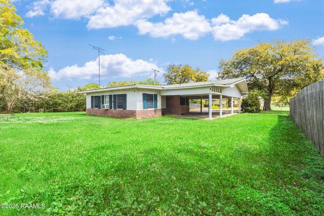 2304 Louisiana Drive, New Iberia, LA 70560