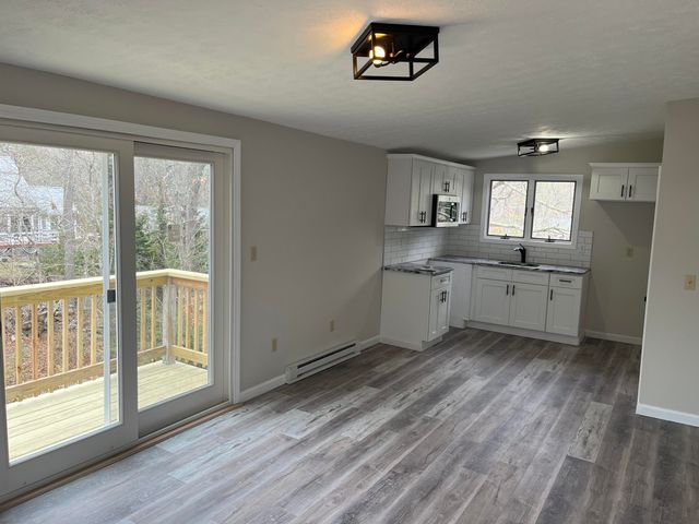 53 Woodland Avenue, Mashpee, MA 02649