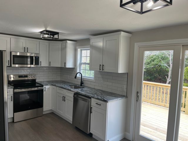 53 Woodland Avenue, Mashpee, MA 02649