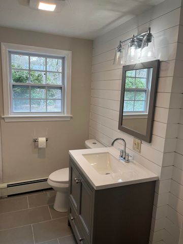 53 Woodland Avenue, Mashpee, MA 02649