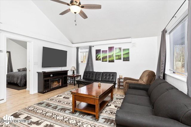 14890 N Willow Station Road, Willow, AK 99688