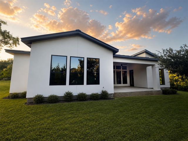 107 Fox Fur, Horseshoe Bay, TX 78657