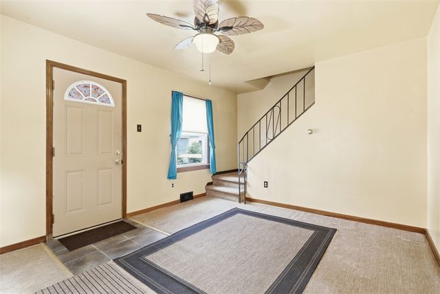613 Aylesworth Ave, Collier Twp, PA 15017