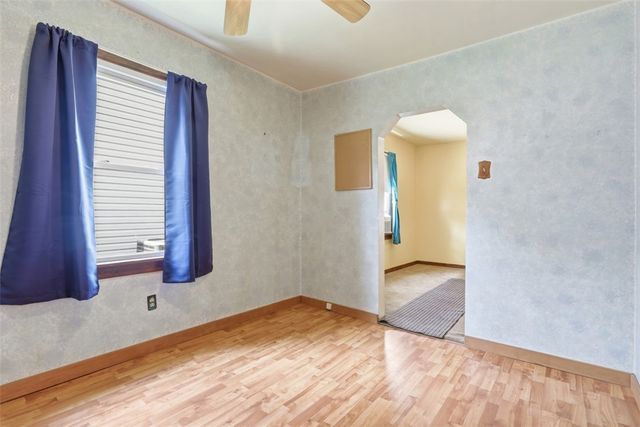613 Aylesworth Ave, Collier Twp, PA 15017