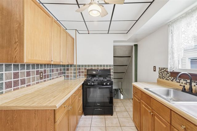 613 Aylesworth Ave, Collier Twp, PA 15017