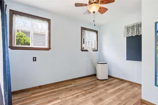 613 Aylesworth Ave, Collier Twp, PA 15017