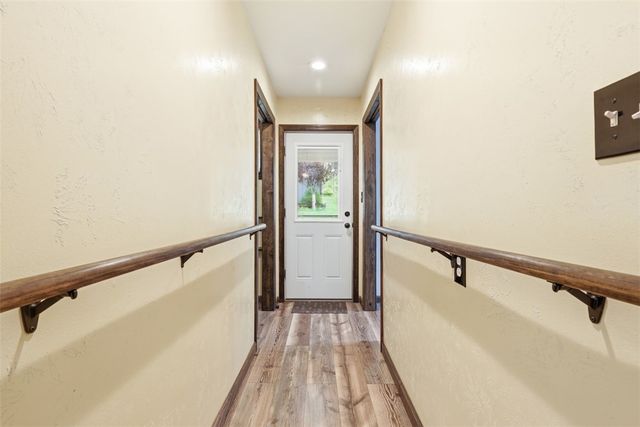 613 Aylesworth Ave, Collier Twp, PA 15017