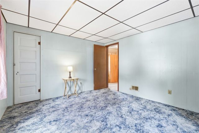 613 Aylesworth Ave, Collier Twp, PA 15017