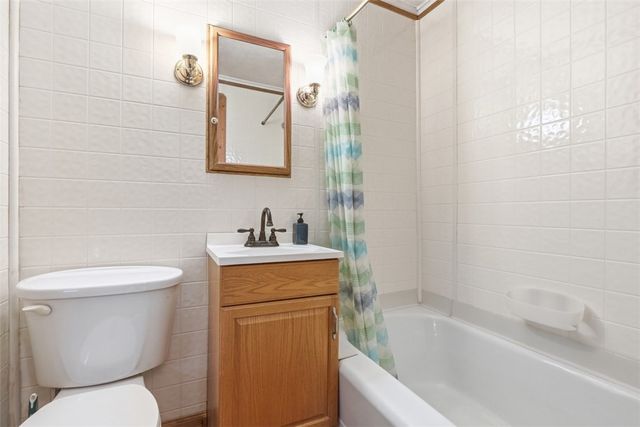 613 Aylesworth Ave, Collier Twp, PA 15017