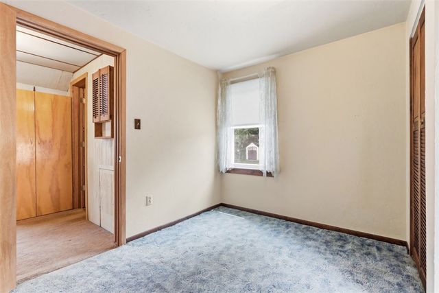 613 Aylesworth Ave, Collier Twp, PA 15017