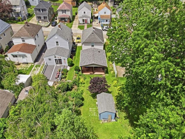 613 Aylesworth Ave, Collier Twp, PA 15017