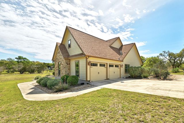 225 Blue Water CV, Wimberley, TX 78676