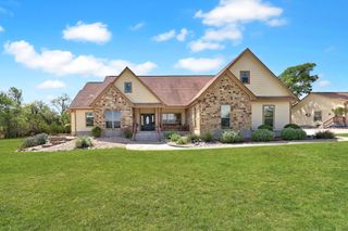 225 Blue Water CV, Wimberley, TX 78676