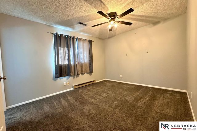 13741 Jamestown Street, Waverly, NE 68462