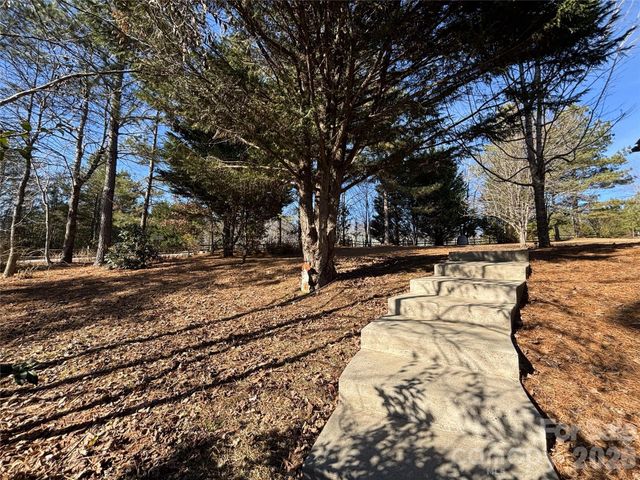 926 Cross Creek Drive, Rutherfordton, NC 28139