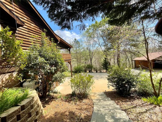 926 Cross Creek Drive, Rutherfordton, NC 28139