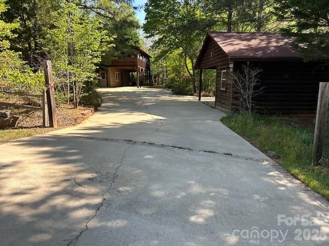 926 Cross Creek Drive, Rutherfordton, NC 28139