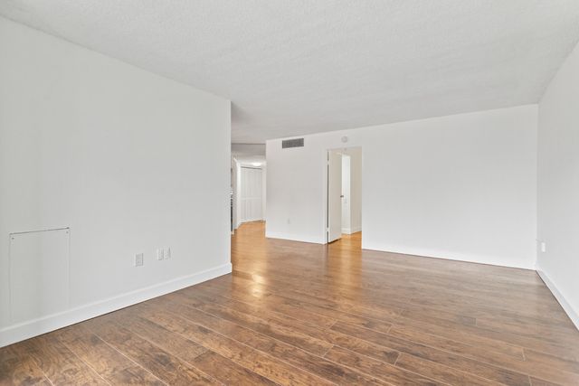 9091 Lime Bay Boulevard 210, Tamarac, FL 33321