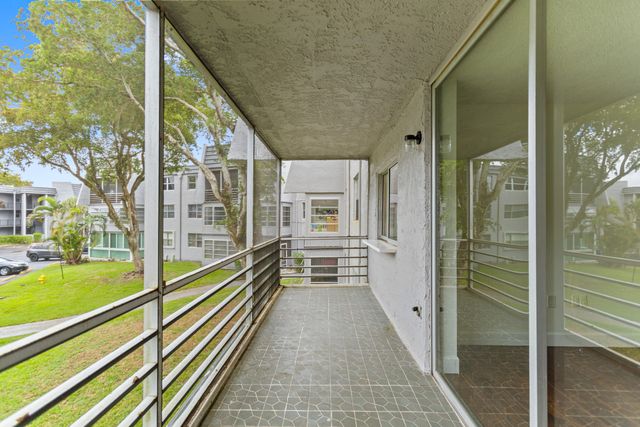 9091 Lime Bay Boulevard 210, Tamarac, FL 33321