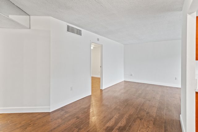 9091 Lime Bay Boulevard 210, Tamarac, FL 33321