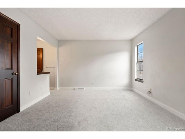 8742 E Amherst Dr A, Denver, CO 80231