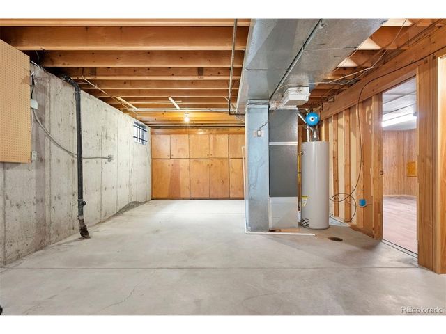 8742 E Amherst Dr A, Denver, CO 80231