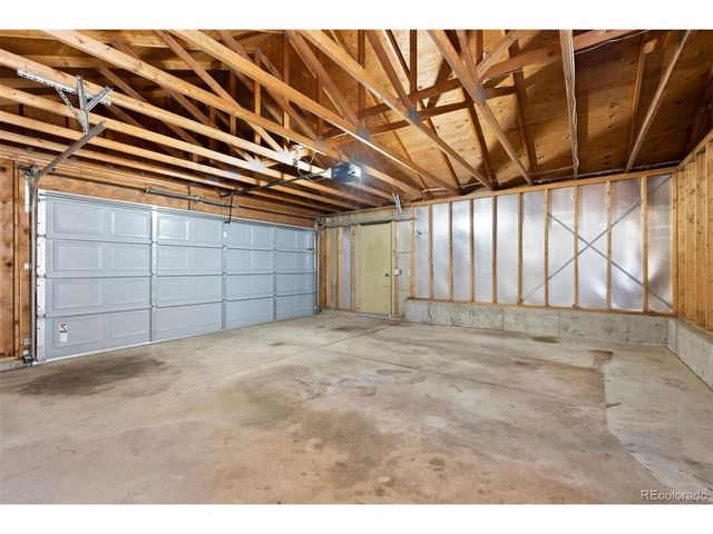8742 E Amherst Dr A, Denver, CO 80231