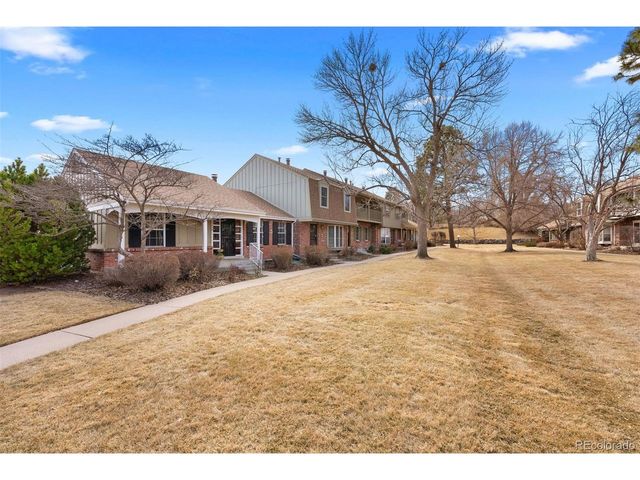 8742 E Amherst Dr A, Denver, CO 80231