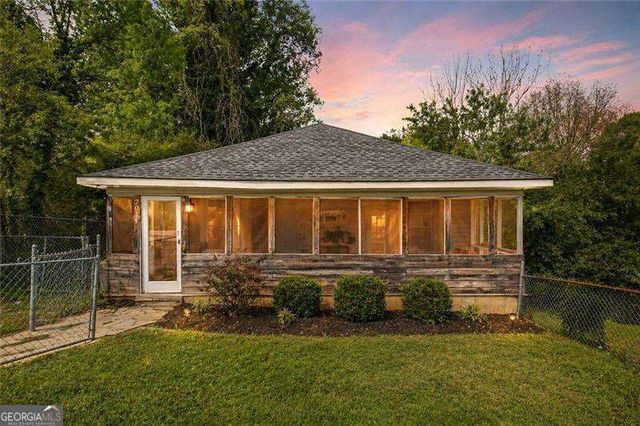 2014 MAPLE Avenue SW, Rome, GA 30161