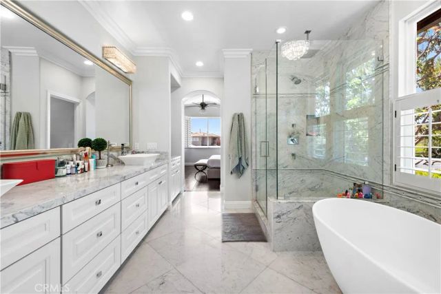 16 Sunset Cove, Newport Coast, CA 92657