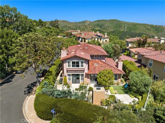 16 Sunset Cove, Newport Coast, CA 92657