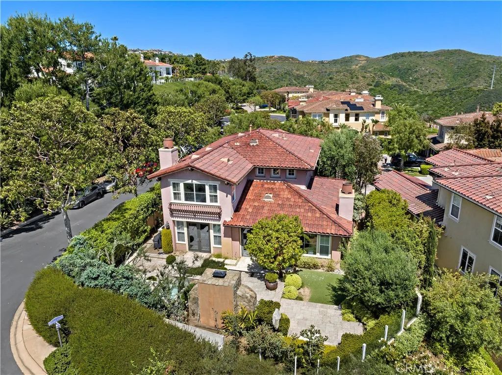16 Sunset Cove, Newport Coast, CA 92657