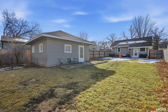 3826 Washington Street, Lincoln, NE 68506