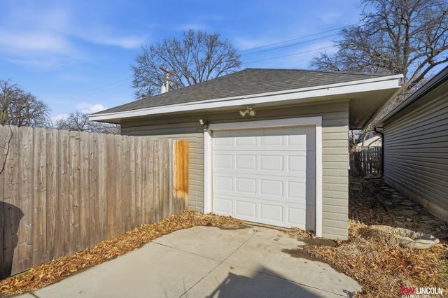 3826 Washington Street, Lincoln, NE 68506