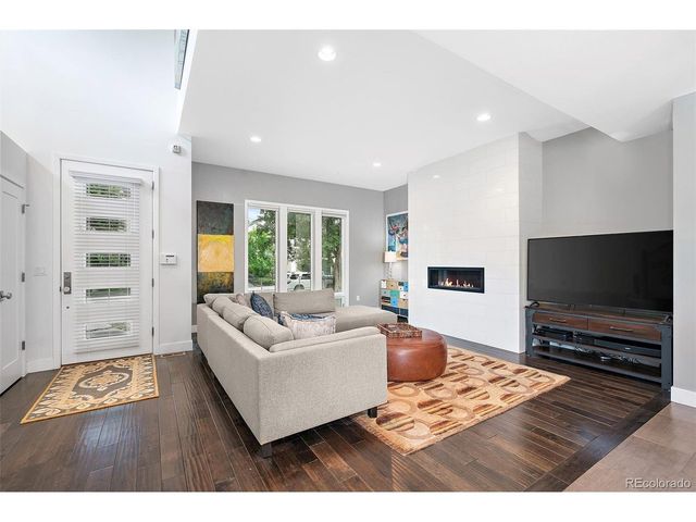 750 Kearney St, Denver, CO 80220