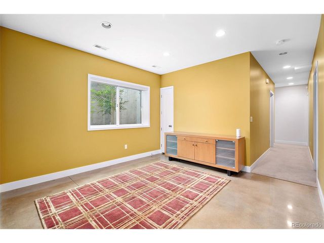 750 Kearney St, Denver, CO 80220