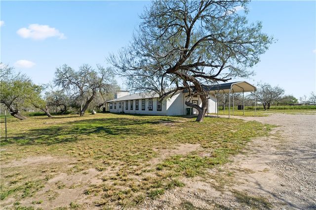 12318 Highway 359, Sandia, TX 78383