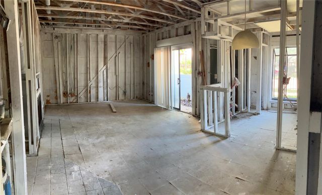 3752 Tanglewilde Street B3, Houston, TX 77063