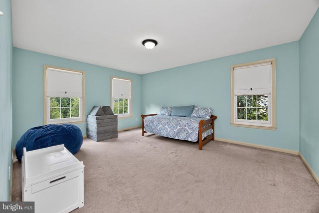 108 ROBERT JOSEPH RD, Pottstown, PA 19465