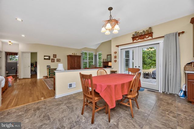108 ROBERT JOSEPH RD, Pottstown, PA 19465