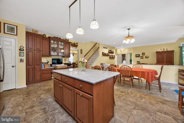 108 ROBERT JOSEPH RD, Pottstown, PA 19465