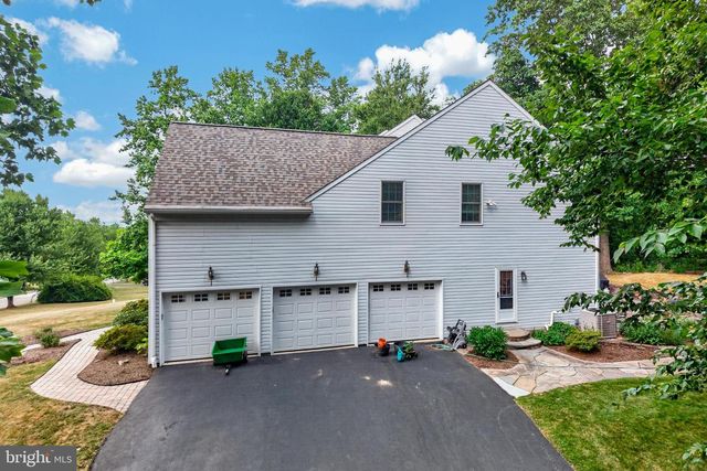 108 ROBERT JOSEPH RD, Pottstown, PA 19465